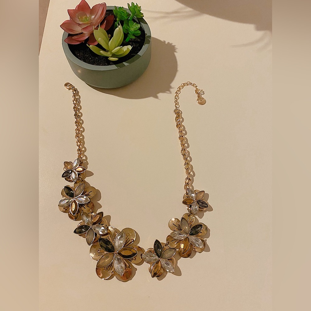 Simply Vera Wang Statement Necklace